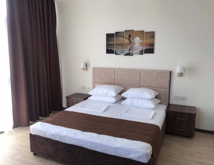 Апартаменты Люкс Veronica 3-местный 2-комнатный - Апарт-отель Art House Hotel / Арт Хаус Алушта