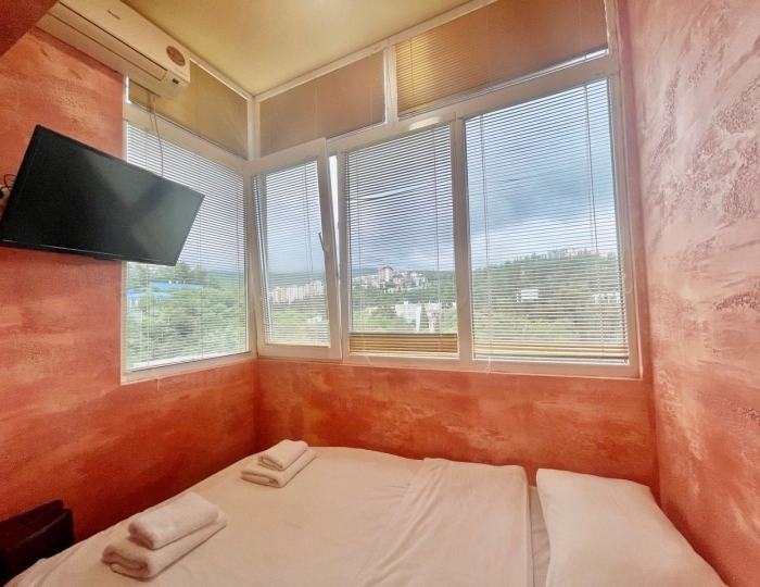 Комфорт Молодёжный 2-местный 1-комнатный - Апарт-отель Art House Hotel / Арт Хаус Алушта